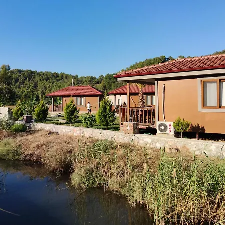 فندق مبيت وإفطار Derin Bungalov مرمريس